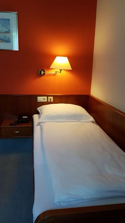 Hotel Schlossmatt Schwoerstadt Экстерьер фото